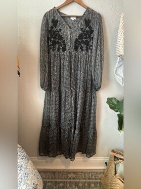Cost Plus World Market Black Floral Embroidered Maxi Dress